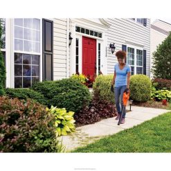 BLACK+DECKER 20V max vezeték nélküli seprőgép szabadtéri JDDD4429